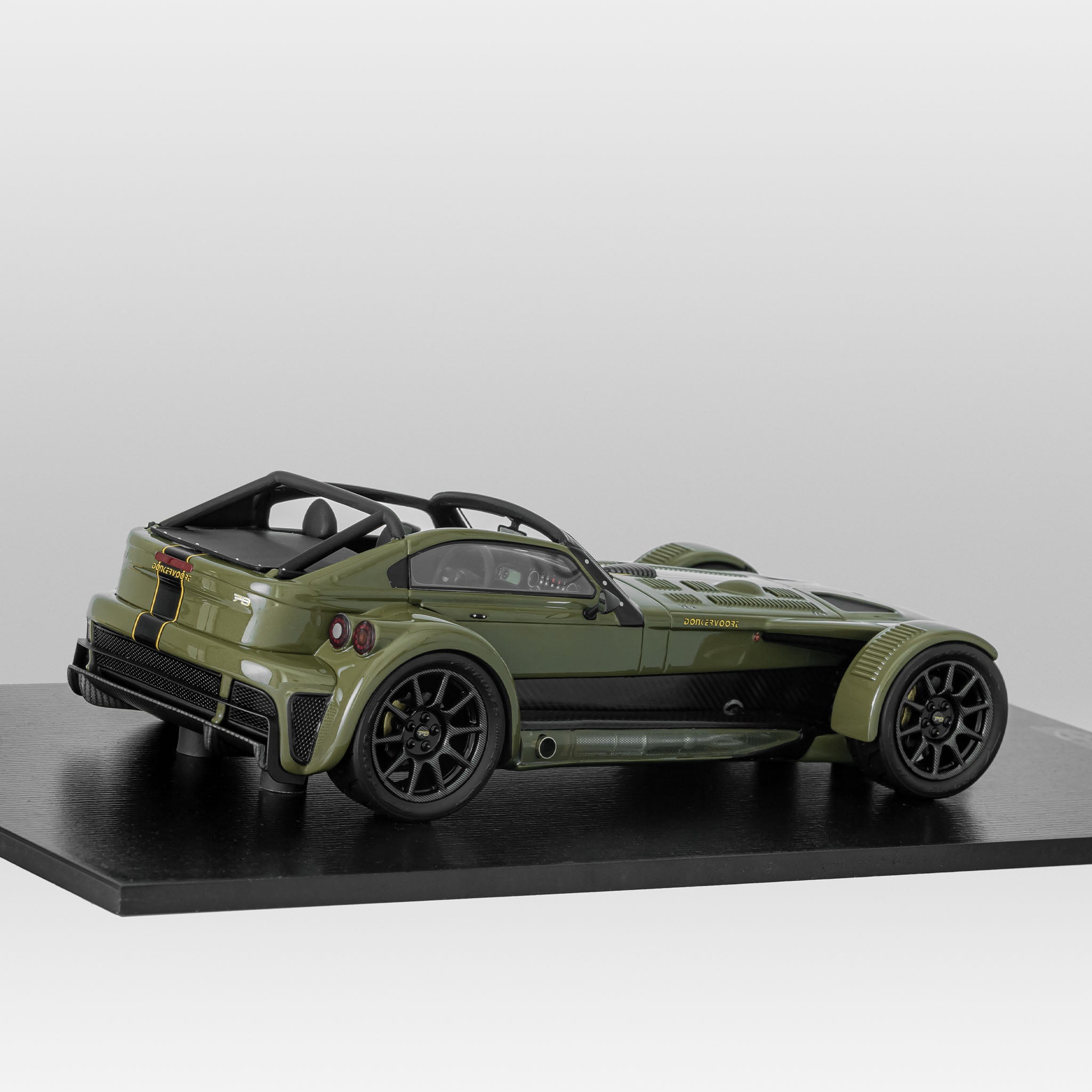 Donkervoort D8 GTO-JD70 1:18 // Green
